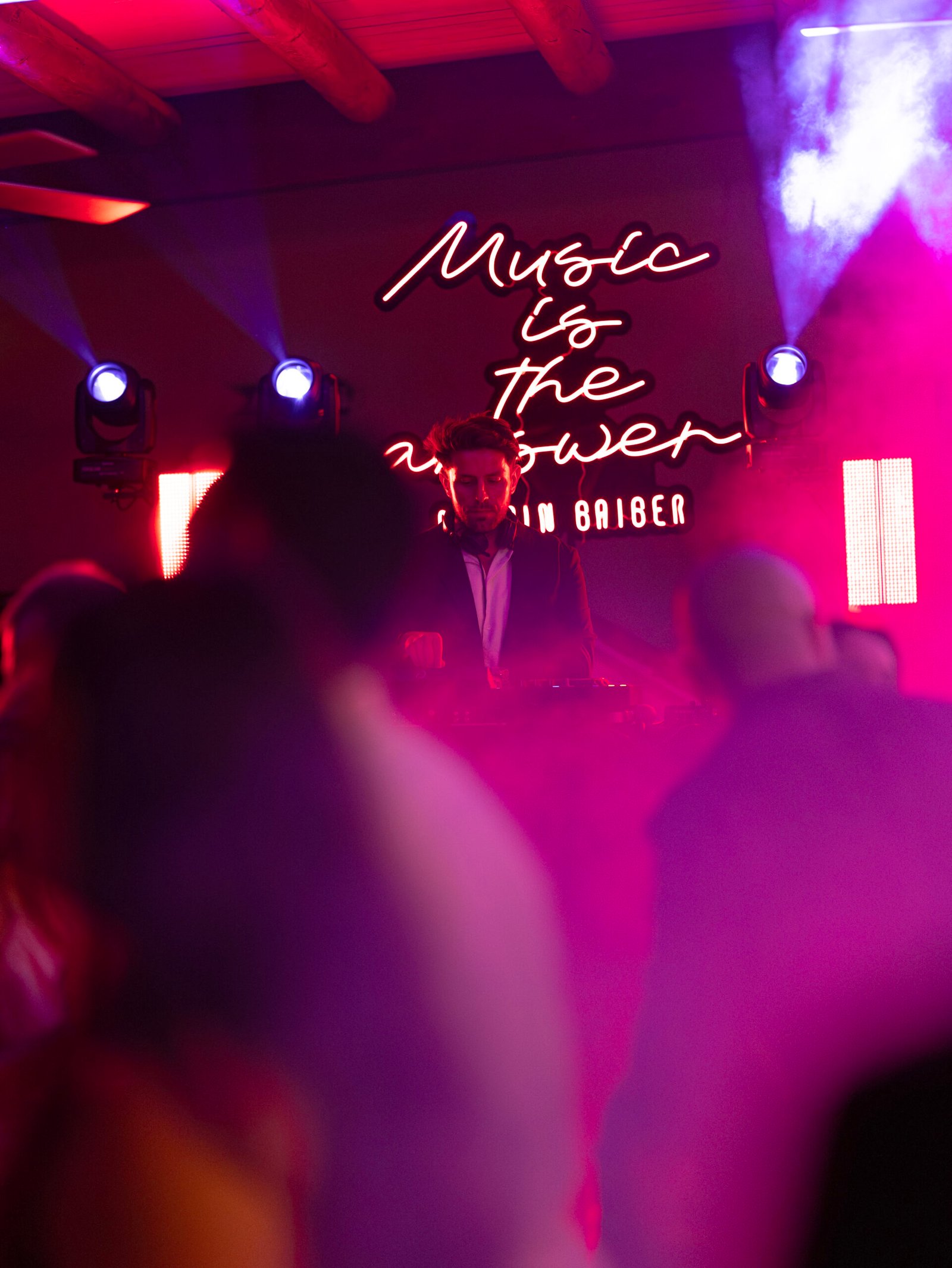 Cosmin Gaiger DJ Wedding